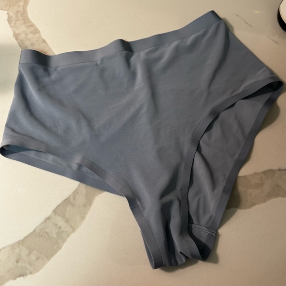 Cuup Matching Set - Picture 2 of 5